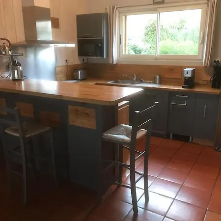 酒店 Maison En Bois A 350 M Du *
